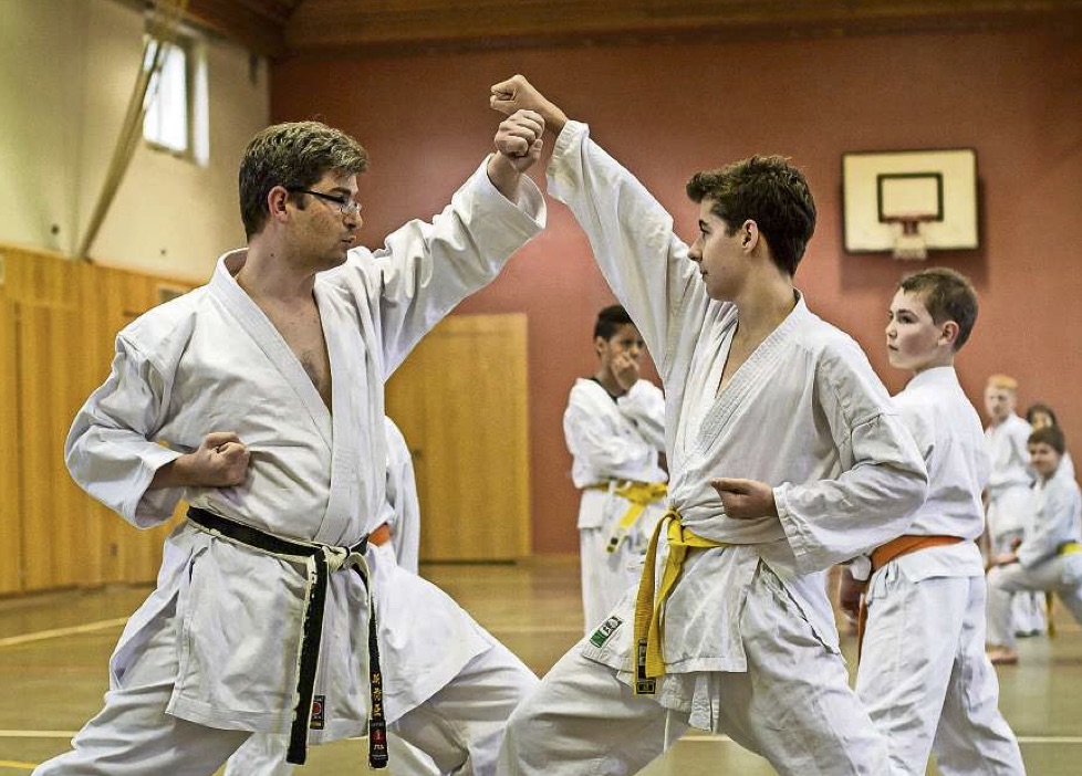 Karate Club Glarus Nord in den Medien